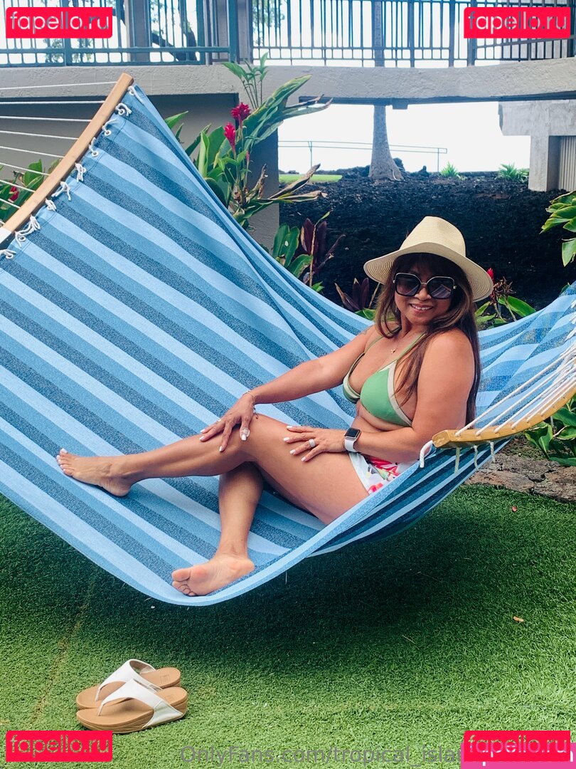 tropical_island_girl_4_u Nude Onlyfans Photo 47