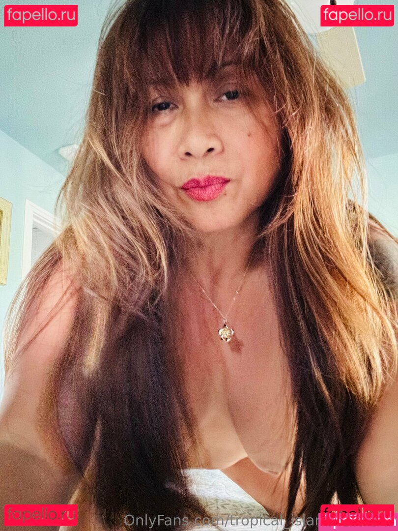 tropical_island_girl_4_u Nude Onlyfans Photo 33