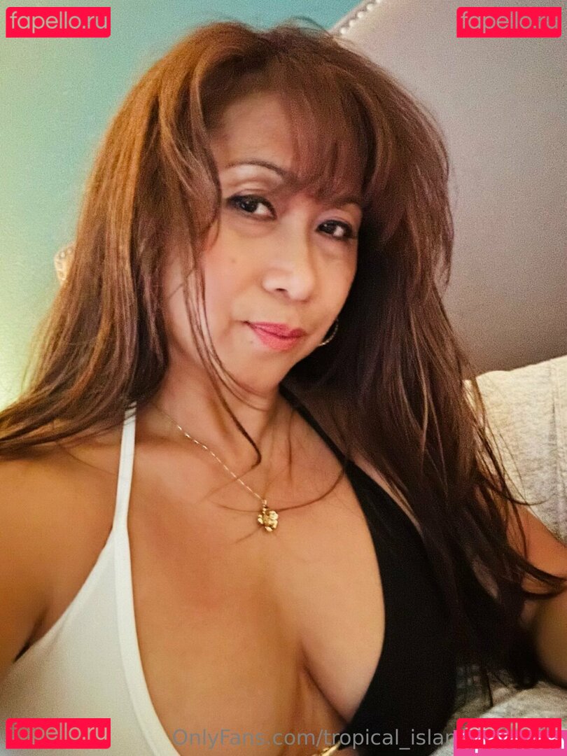 tropical_island_girl_4_u Nude Onlyfans Photo 27