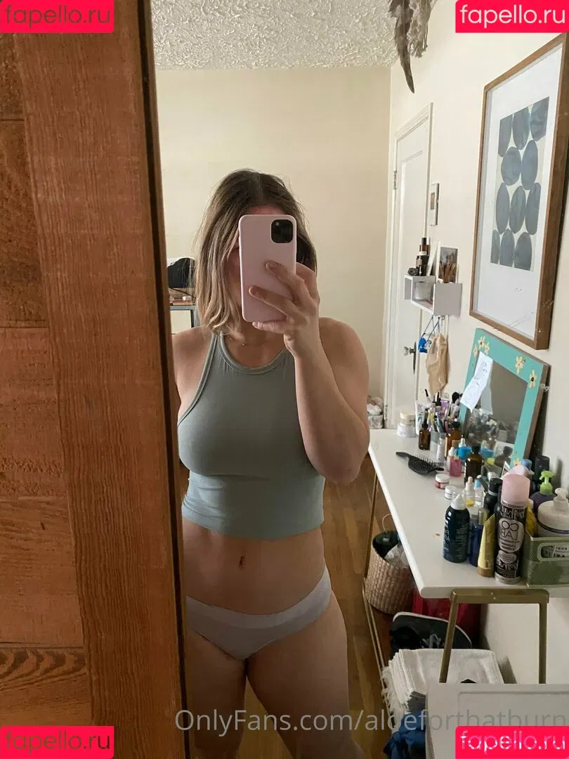 AloeForThatBurn Onlyfans Photo Gallery 