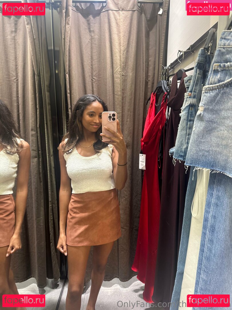 TheRealGiana Nude Onlyfans Photo 26