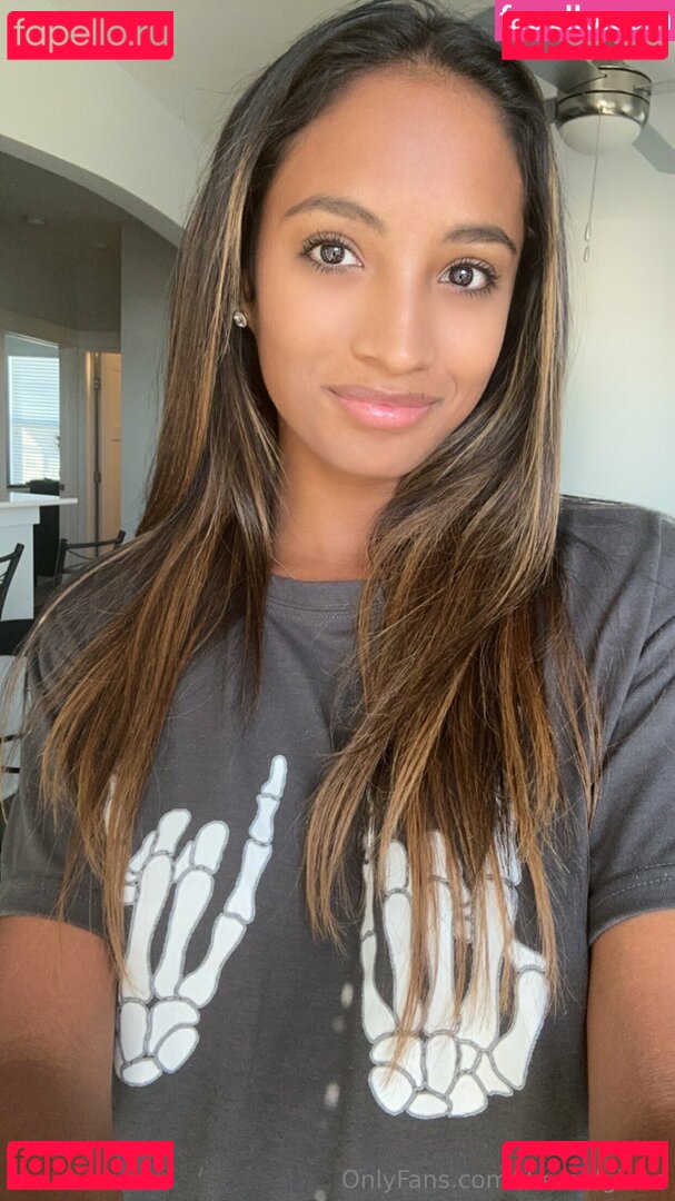 TheRealGiana Nude Onlyfans Photo 23