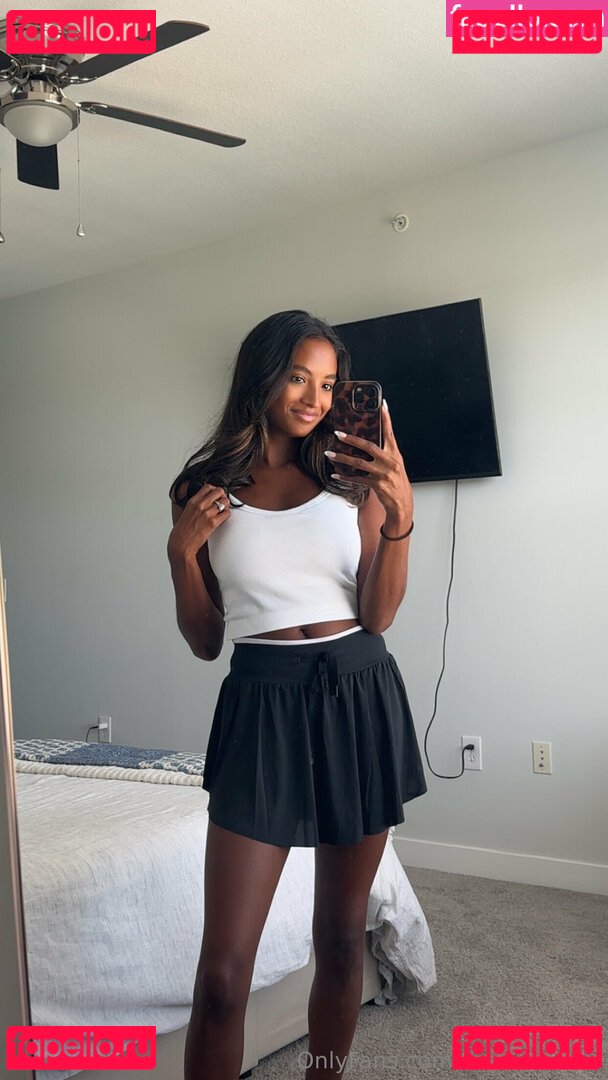 TheRealGiana Nude Onlyfans Photo 8