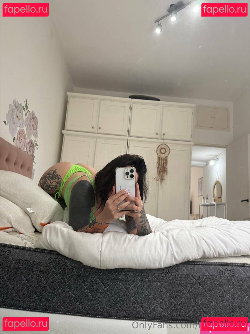 melthoney Nude Onlyfans Photo 6
