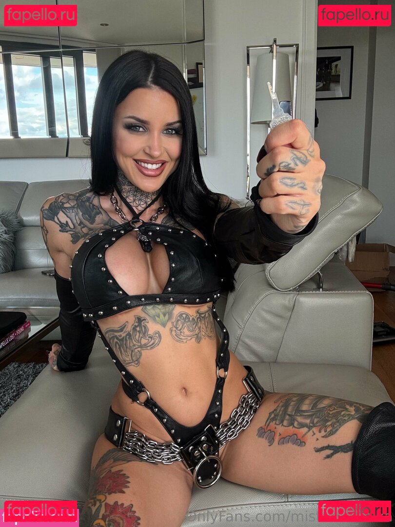 Mistress Mika Nude Onlyfans Photo 43