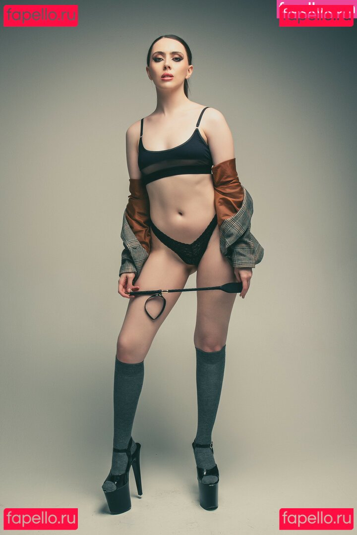 Littlemissfox Nude Onlyfans Photo 38