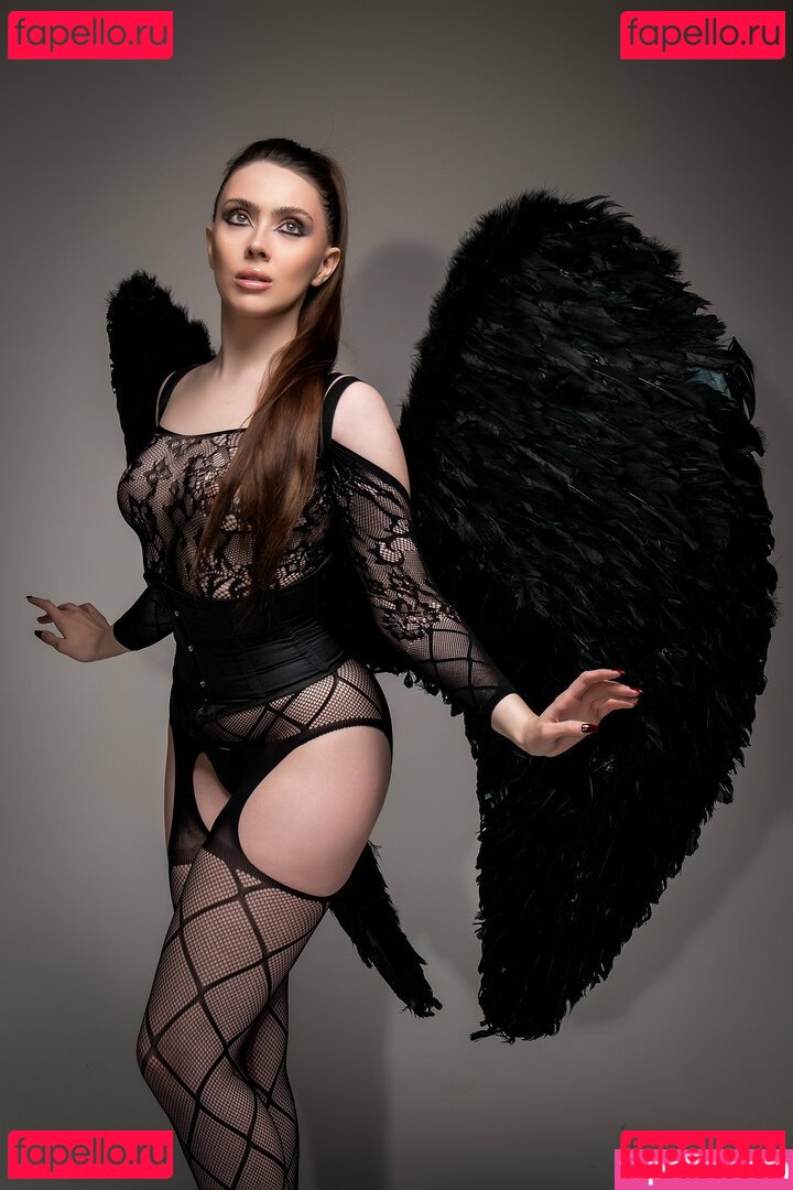 Littlemissfox Nude Onlyfans Photo 20