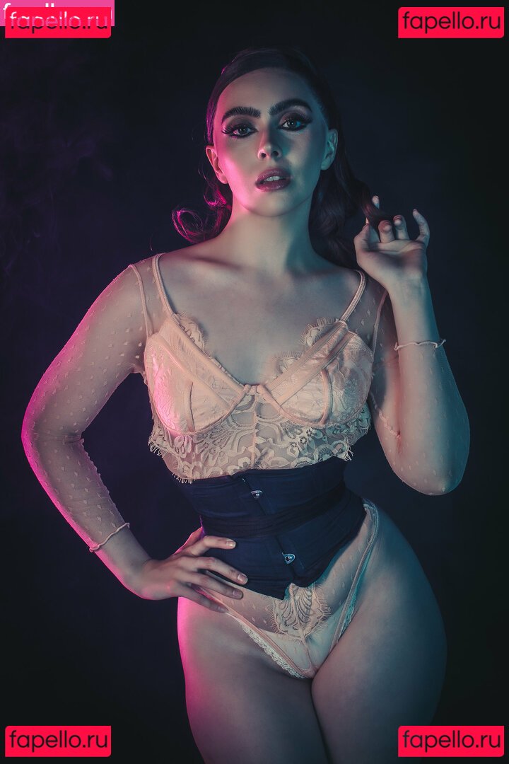 Littlemissfox Nude Onlyfans Photo 3