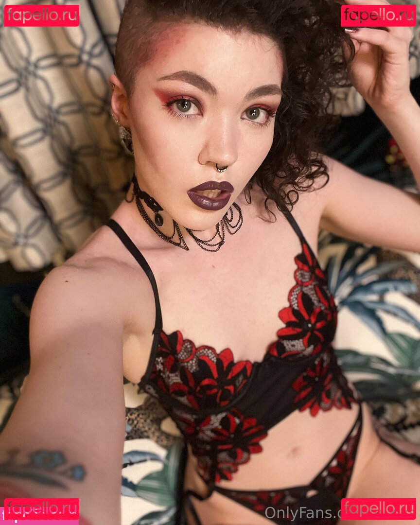 Nixi XS Nude Onlyfans Photo 19