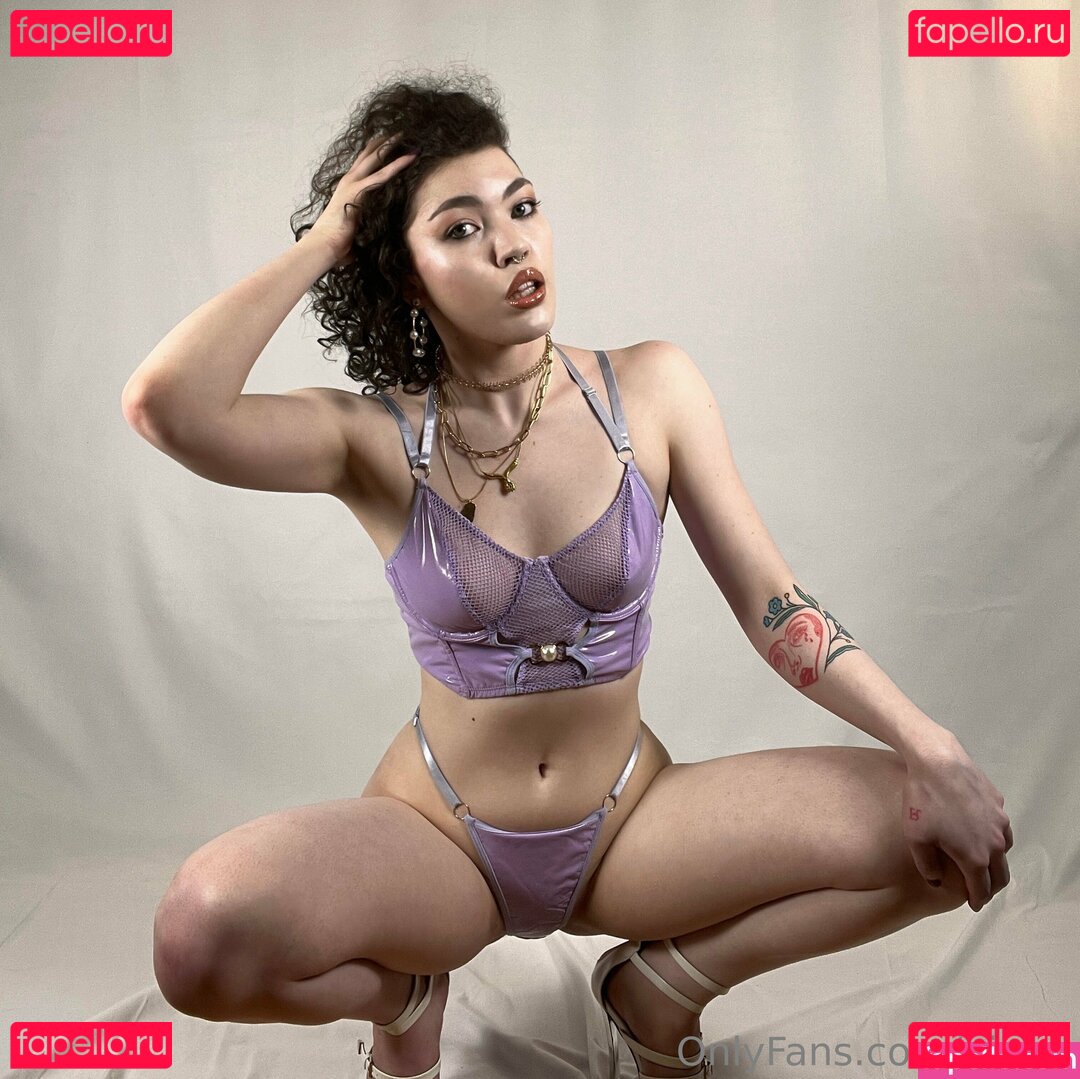 Nixi XS Nude Onlyfans Photo 4