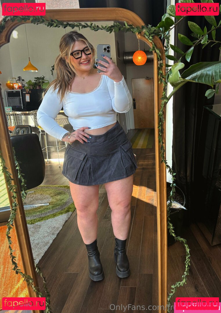 freedemibleu Nude Onlyfans Photo 37