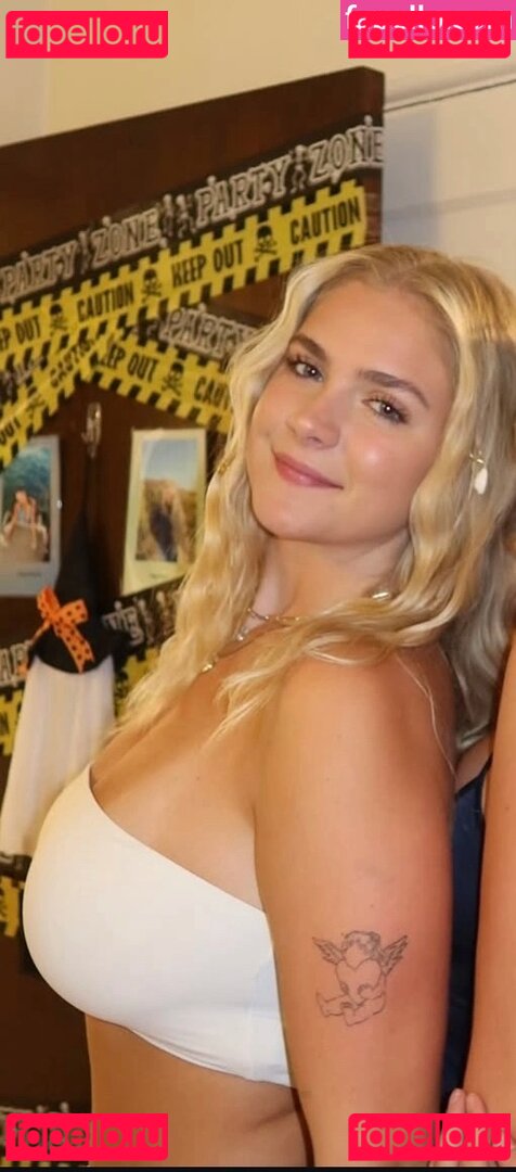 Samantha V Nude Onlyfans Photo 12
