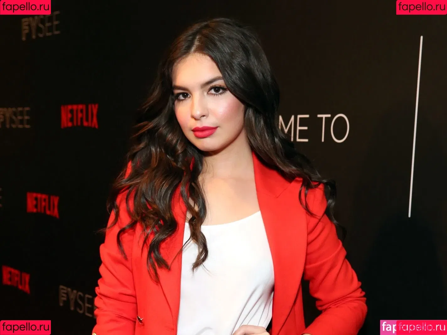 Isabella Gomez Onlyfans Photo Gallery 