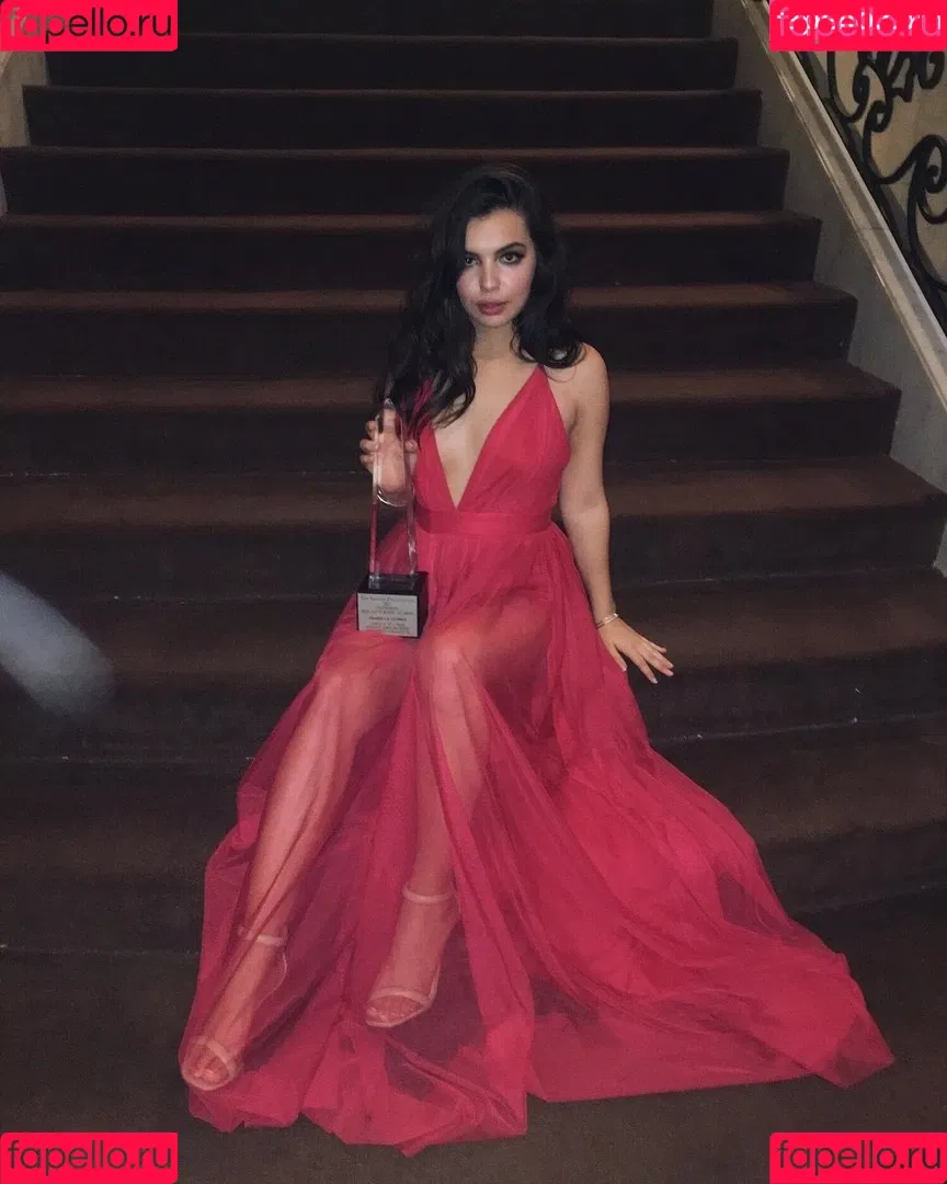 Isabella Gomez Onlyfans Photo Gallery 
