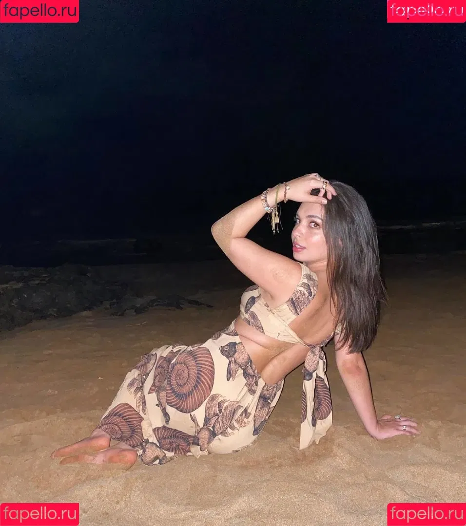 Isabella Gomez Onlyfans Photo Gallery 