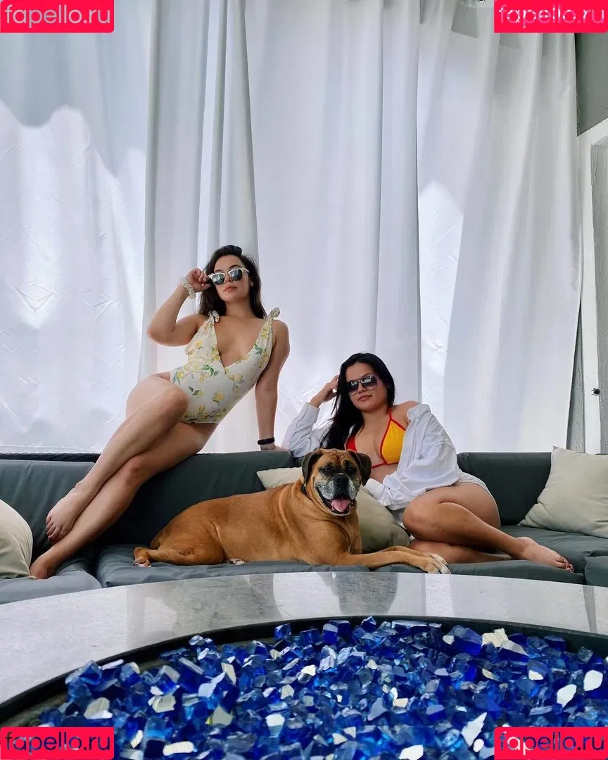 Isabella Gomez Onlyfans Photo Gallery 