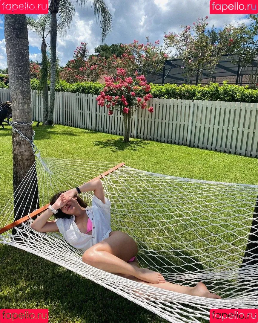 Isabella Gomez Onlyfans Photo Gallery 