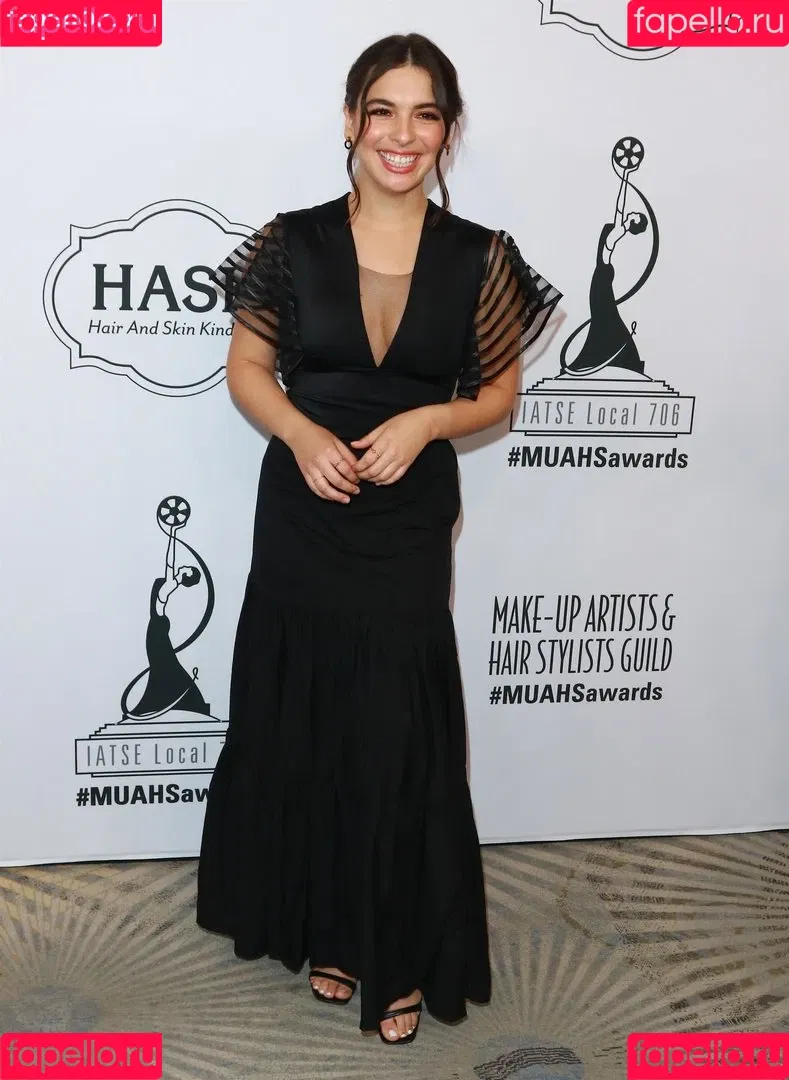 Isabella Gomez Onlyfans Photo Gallery 