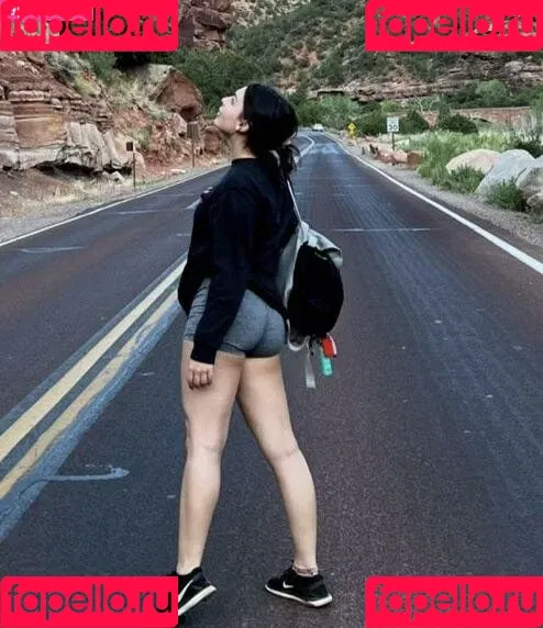 Isabella Gomez Onlyfans Photo Gallery 