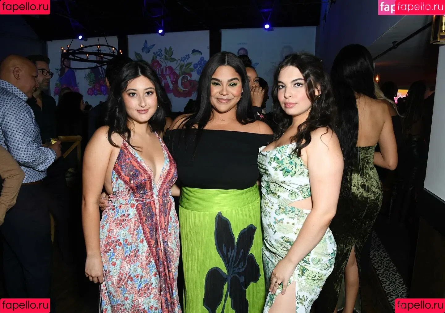 Isabella Gomez Onlyfans Photo Gallery 
