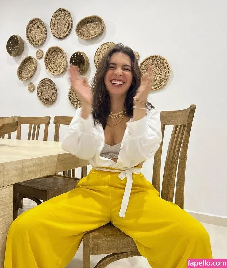 Isabella Gomez Onlyfans Photo Gallery 