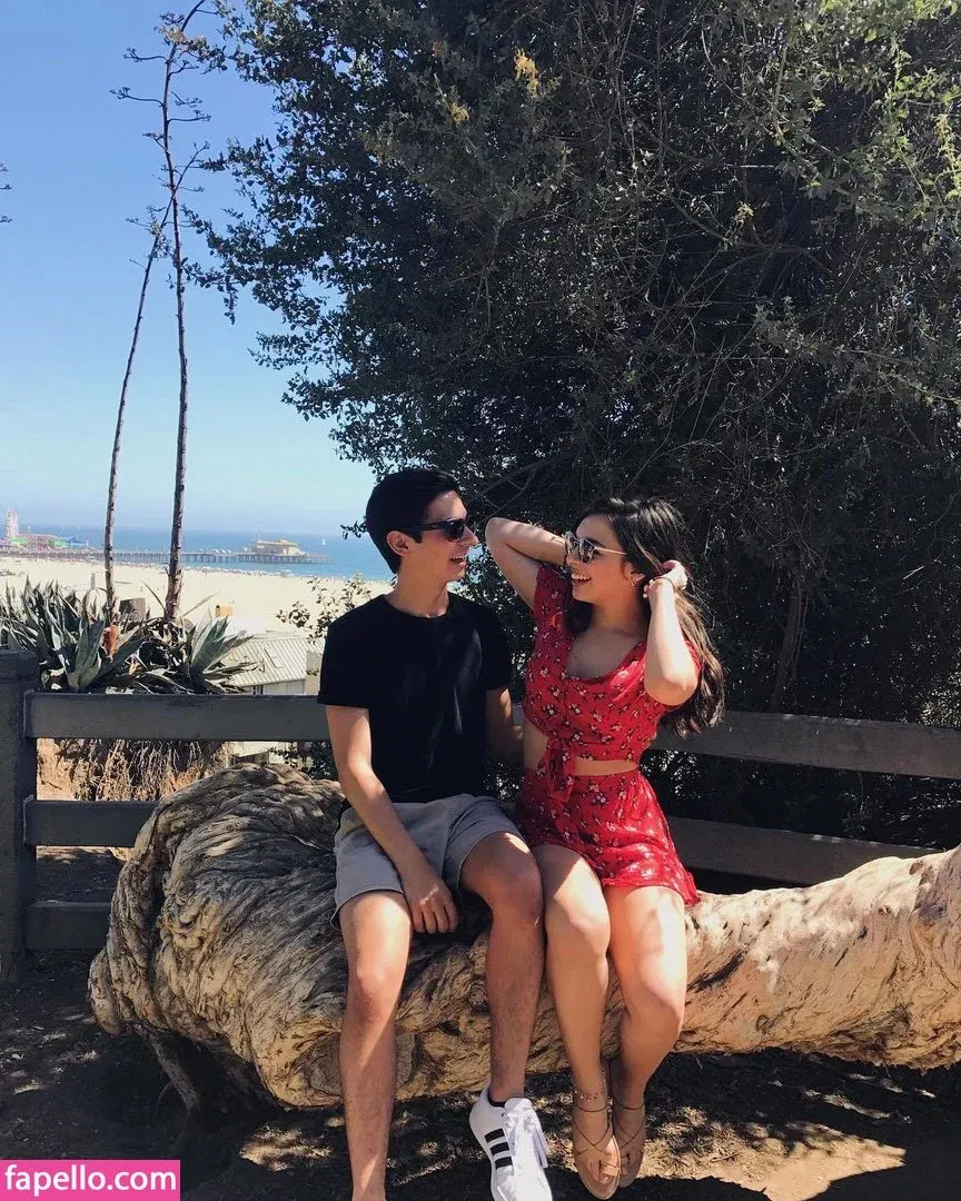 Isabella Gomez Onlyfans Photo Gallery 