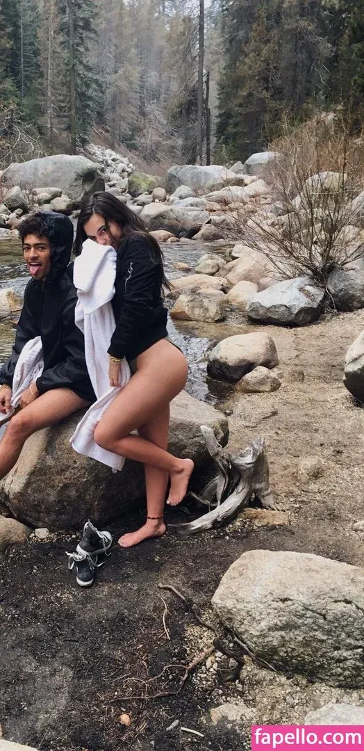 Isabella Gomez Onlyfans Photo Gallery 