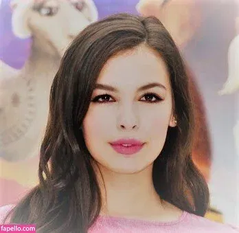 Isabella Gomez Onlyfans Photo Gallery 