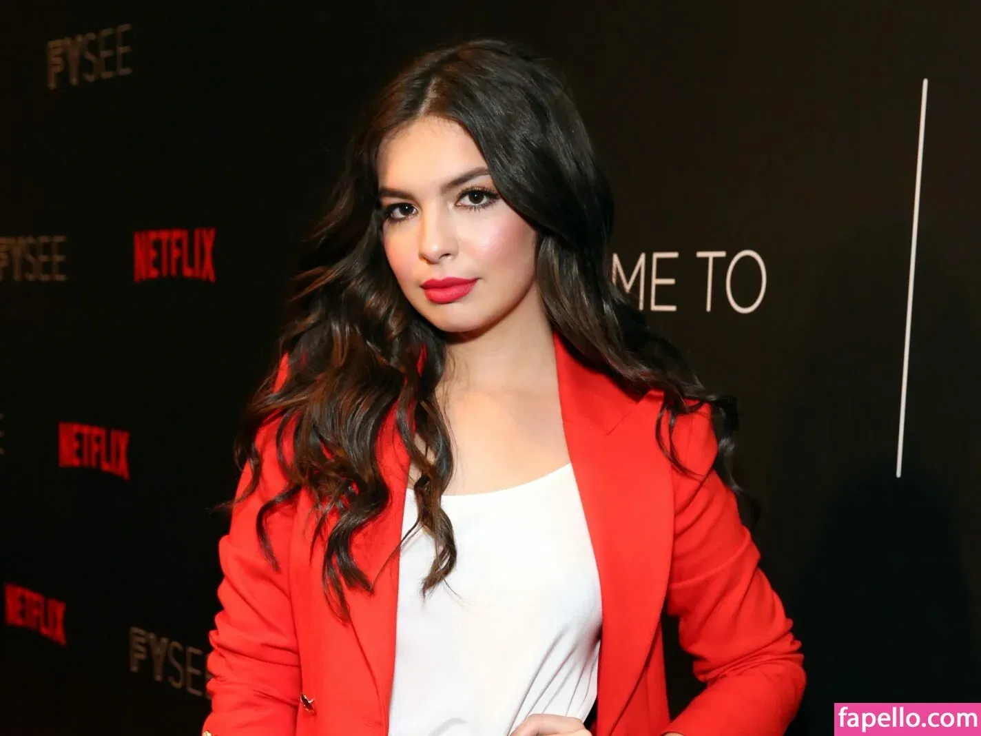 Isabella Gomez Onlyfans Photo Gallery 