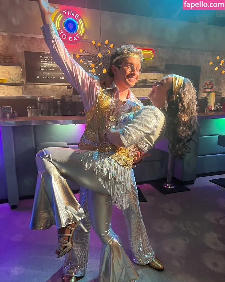 Isabella Gomez Onlyfans Photo Gallery 