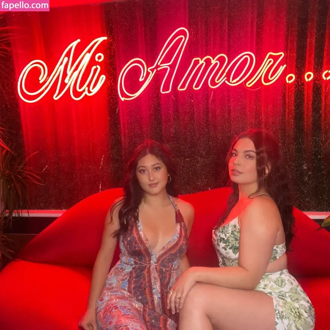 Isabella Gomez Onlyfans Photo Gallery 