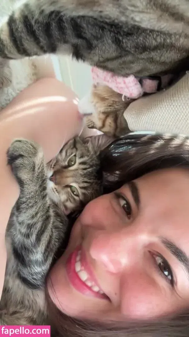 Isabella Gomez Onlyfans Photo Gallery 