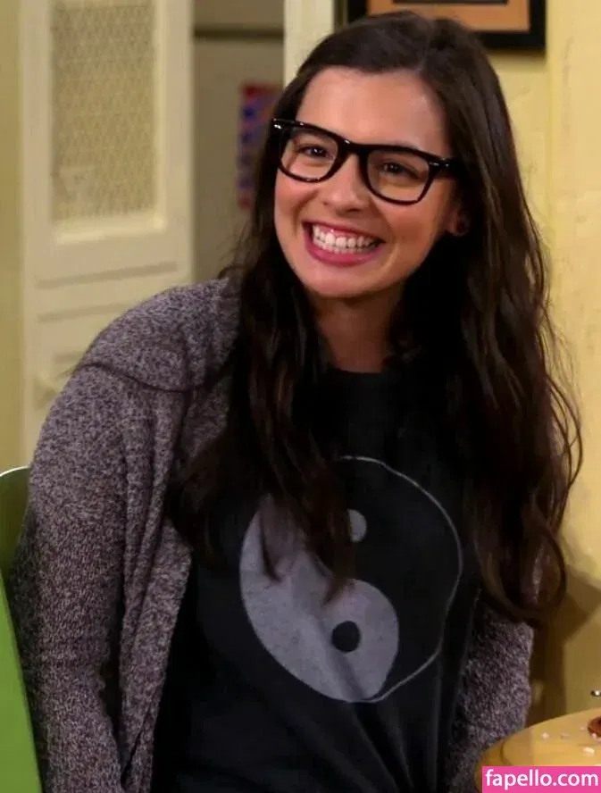 Isabella Gomez Onlyfans Photo Gallery 