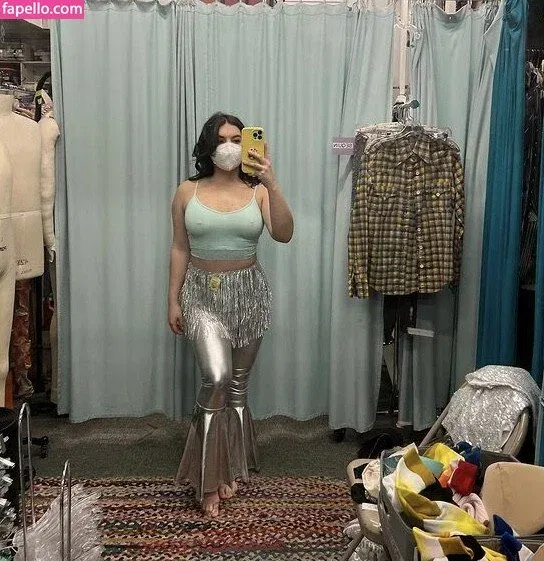 Isabella Gomez Onlyfans Photo Gallery 