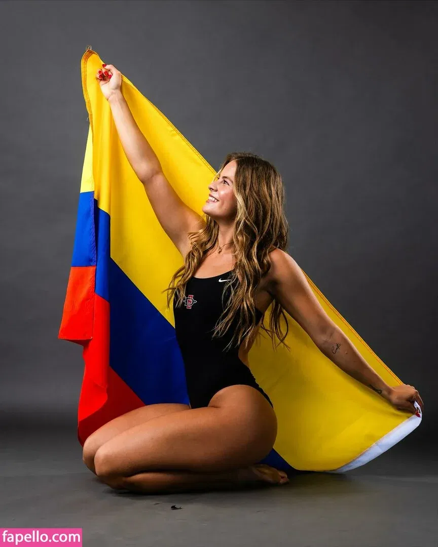 Isabella Gomez Onlyfans Photo Gallery 