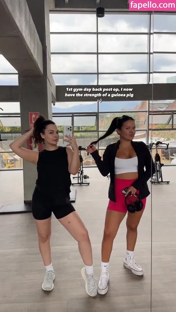 Isabella Gomez Onlyfans Photo Gallery 