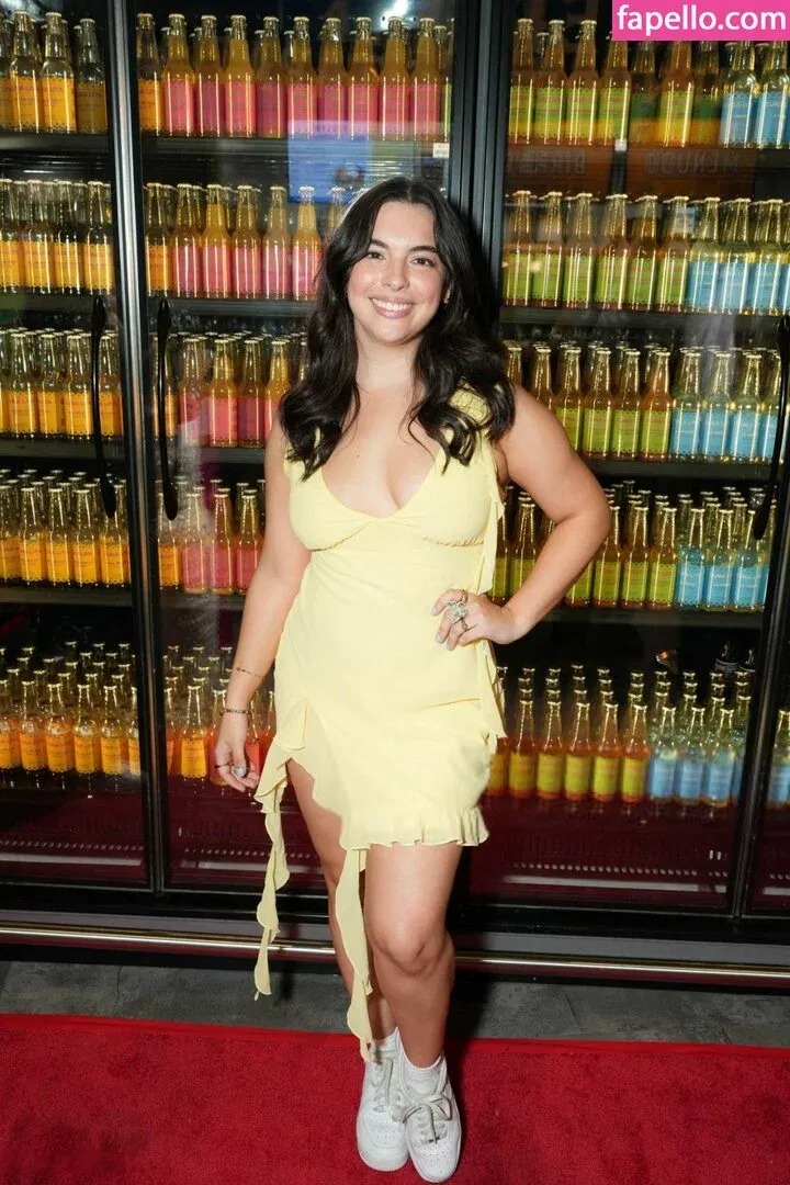 Isabella Gomez Onlyfans Photo Gallery 