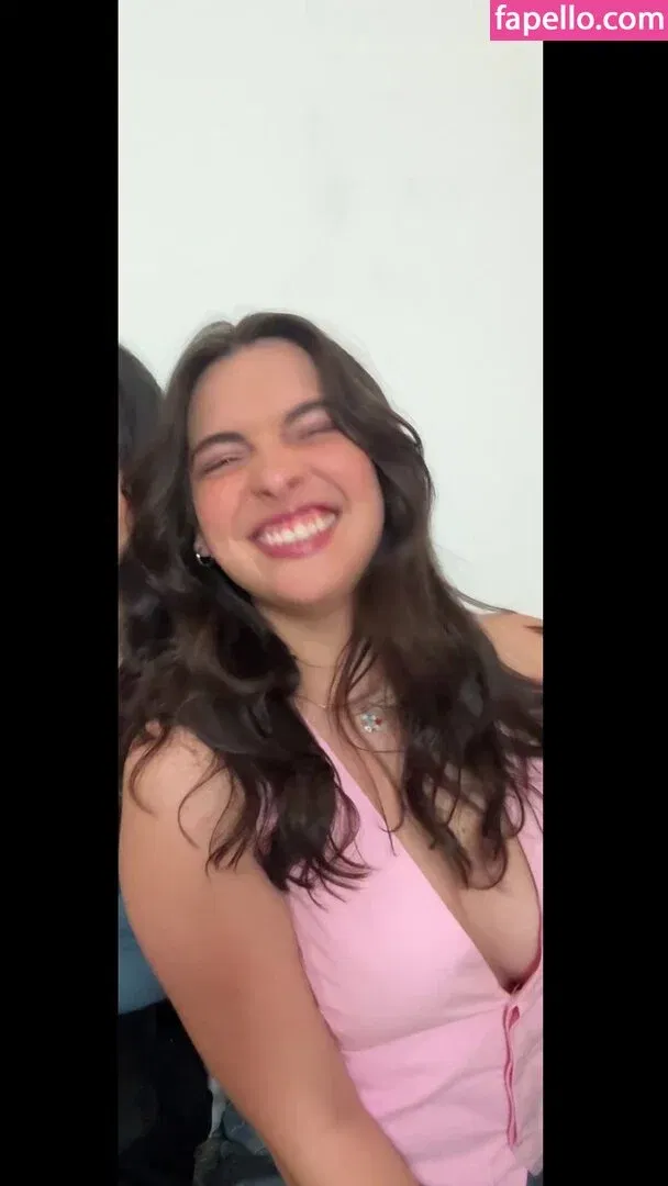 Isabella Gomez Onlyfans Photo Gallery 