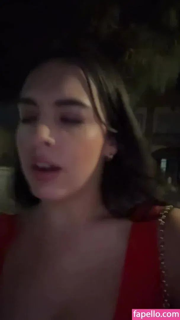 Isabella Gomez Onlyfans Photo Gallery 