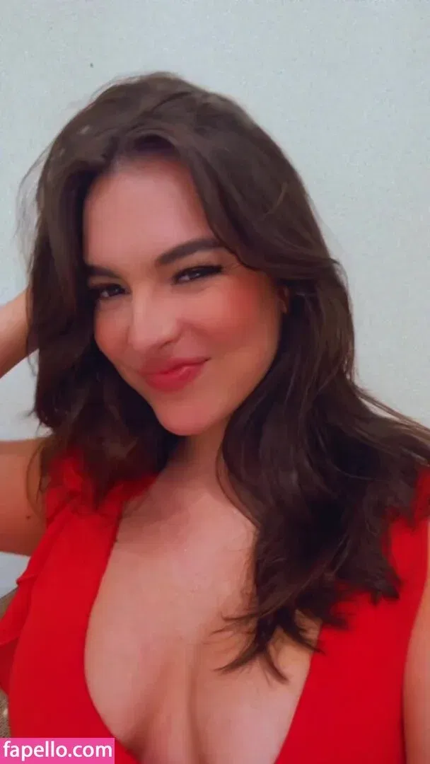 Isabella Gomez Onlyfans Photo Gallery 