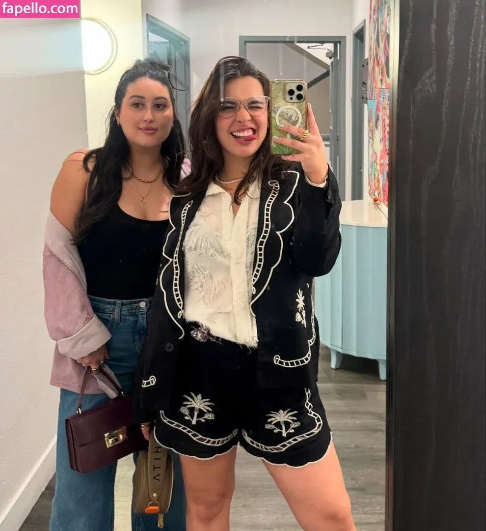 Isabella Gomez Onlyfans Photo Gallery 