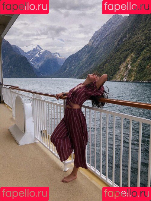 Isabella Gomez Onlyfans Photo Gallery 