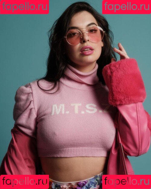 Isabella Gomez Onlyfans Photo Gallery 