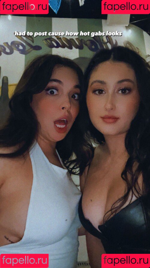 Isabella Gomez Onlyfans Photo Gallery 