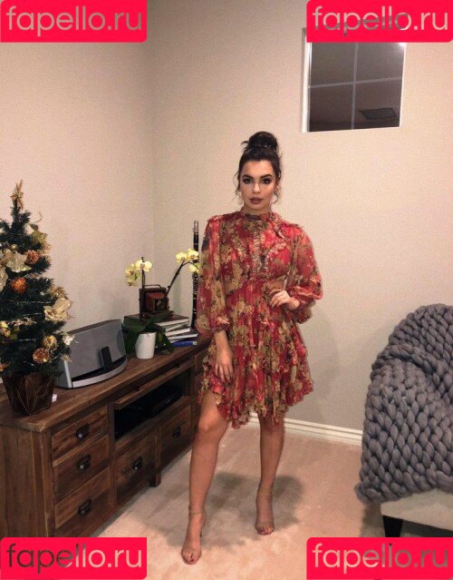 Isabella Gomez Onlyfans Photo Gallery 