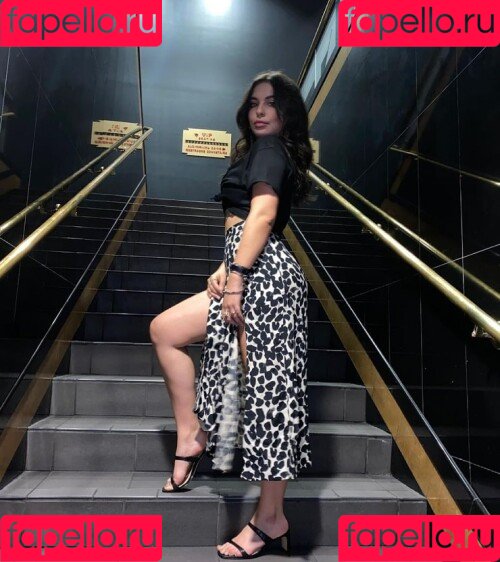 Isabella Gomez Onlyfans Photo Gallery 