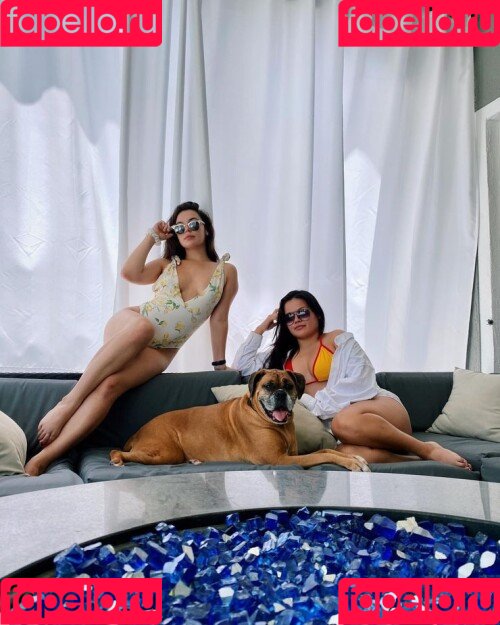 Isabella Gomez Onlyfans Photo Gallery 