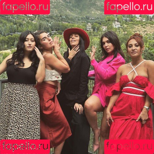 Isabella Gomez Onlyfans Photo Gallery 