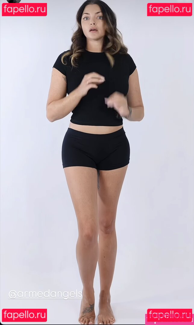 Anne Menden Nude Onlyfans Photo 26
