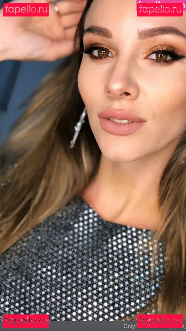 lucyming Onlyfans Photo Gallery 